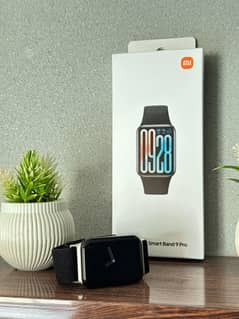 xiaomi MI band 9 pro almost new