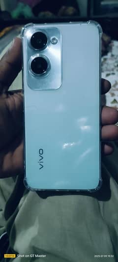 vivo y18 6+6/128 10/10