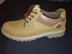 Urbansole high qulaity leather Boots