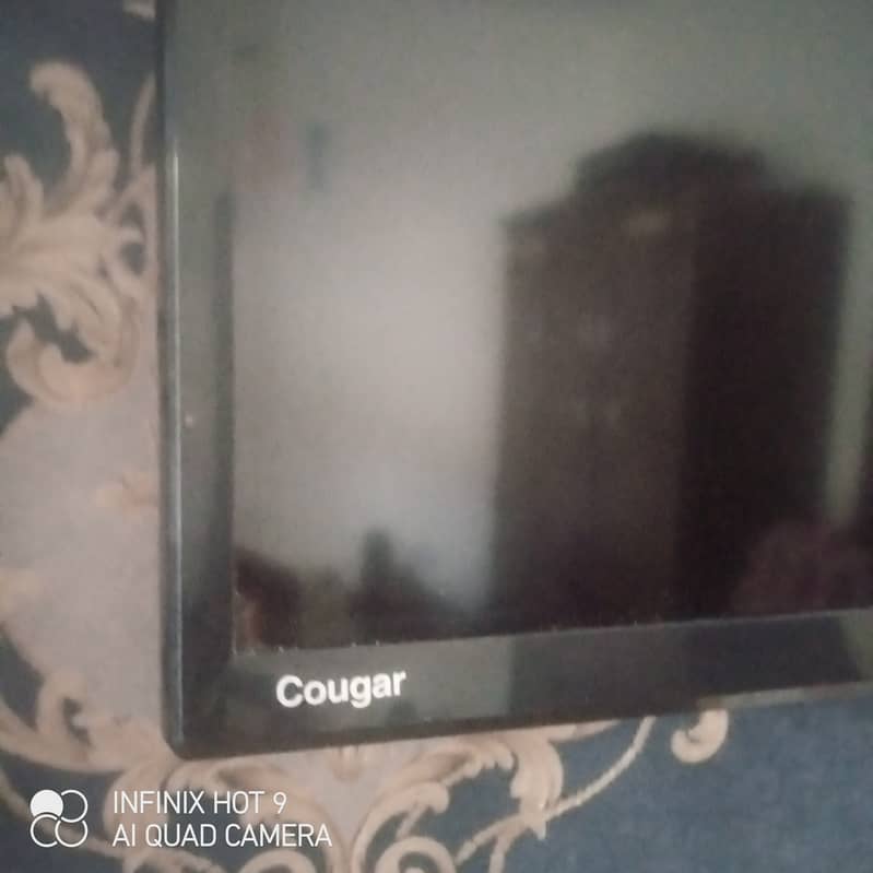 Use only for 5 months, but pannal had broken 3