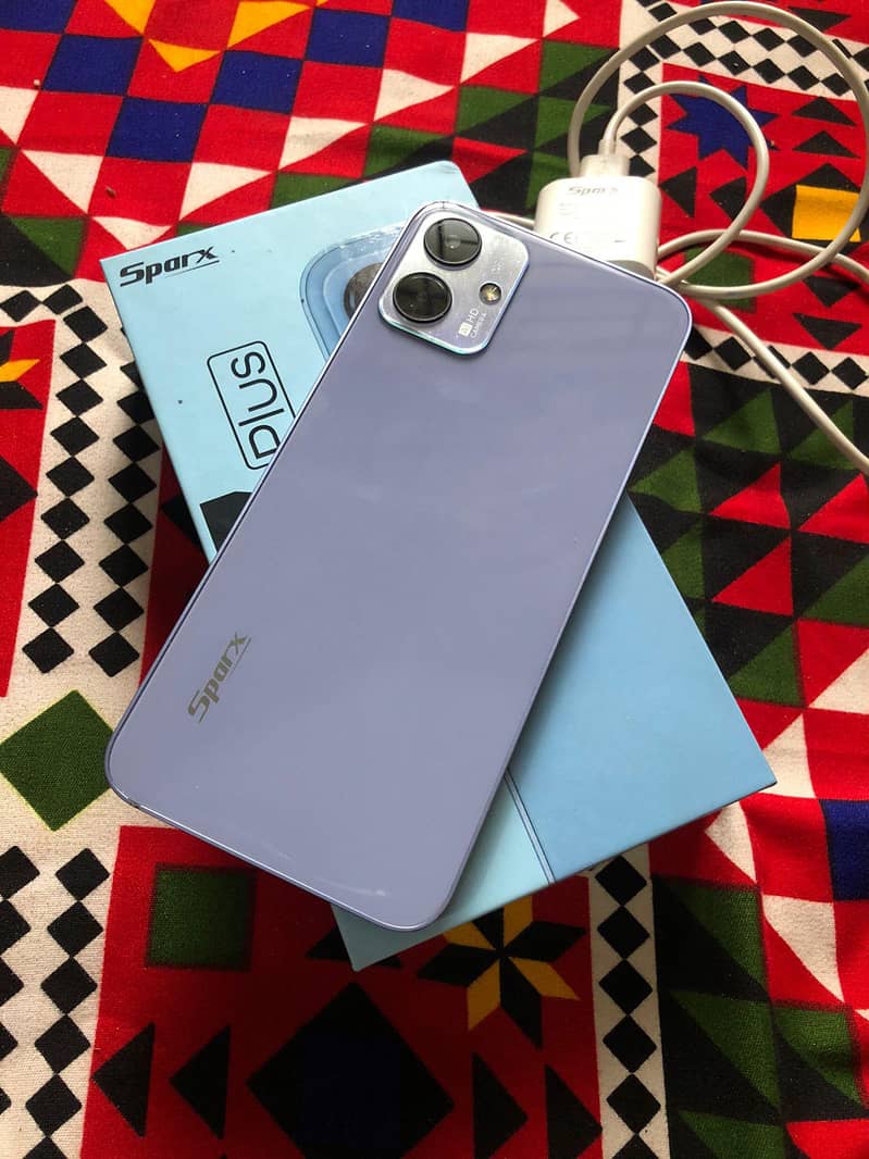 Sparkx neo 7 plus Complete box 10/10 5