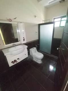 7 Marla Upper Portion Available For Rent Good Location