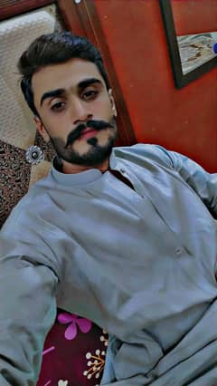 muje job ki need he urgent agar kisi bhai ke pass job ho to rabta kre