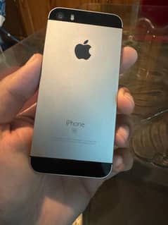 iphone SE 32gb PTA approved