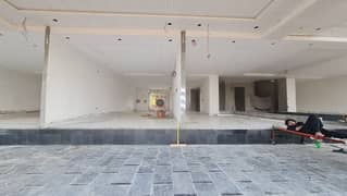 650 Sq Feet Shop Ready For Possession Shop For Sale 150 Feet Road And 50 Feet Parking