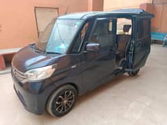 Nissan Dayz Roox Top of the Line Automatic Door + Premium Features