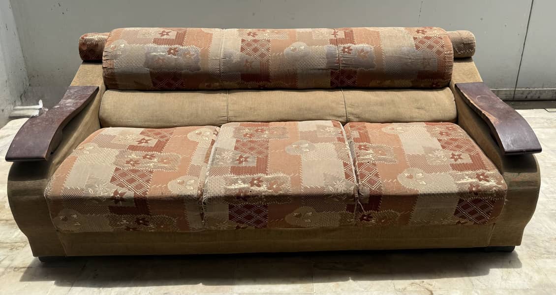 Sofa set with tables 0