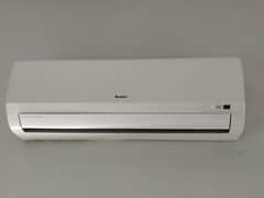 Gree 1ton non inverter A. c for sale