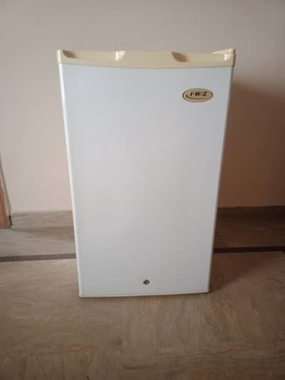 Refrigerator For Sale
