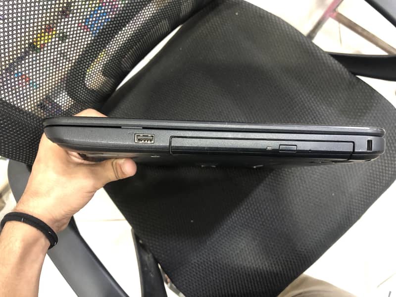 Dell latitude core i3 2nd generation 3