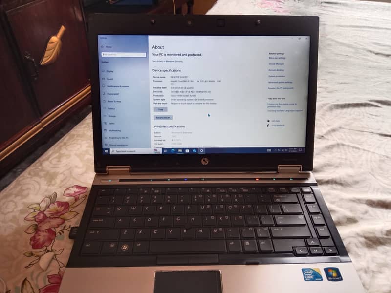 Hp Elitebook 8440p, Window 10 installed,core i5, good  condition 1