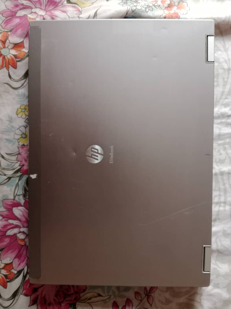 Hp Elitebook 8440p, Window 10 installed,core i5, good  condition 2