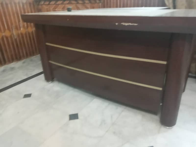 Executive Tables best with side table and drawer 3