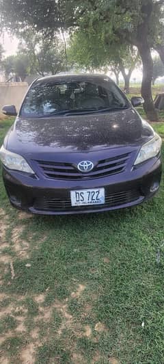 SEDAN CAR