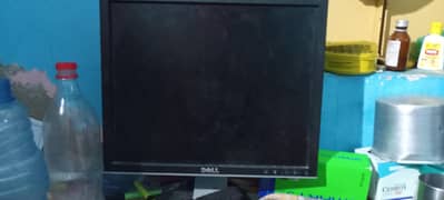 Dell monitor 17 inches with free airports