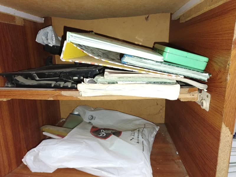 study / computer table 3