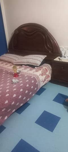 DOUBLE BED