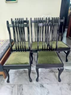 5 DINNING CHAIRS WOODEN
