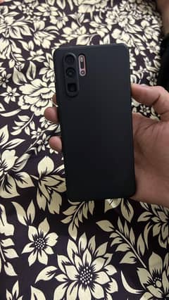 Huawei p30 pro , 6/128 GB 50x zoom best for camera and PUBG