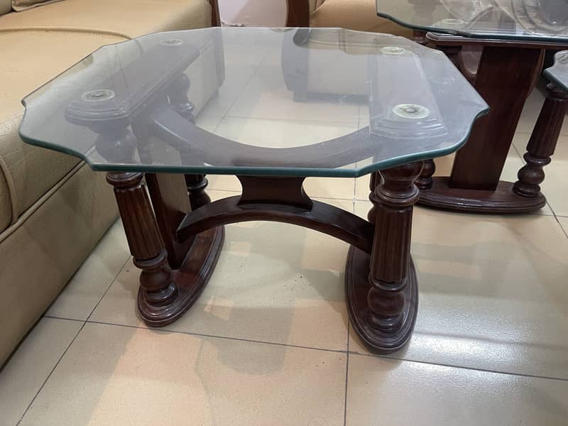 7 seater sofa with 3- tables 12