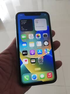 IPhone 11 64 GB factory unlocked non PTA