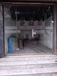 Glass mirror door for shop 9/9 Ft