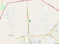 400 Yards, Plot SB, Sector 7A, Town