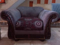 3 seater sofa available for sale in reasonable price