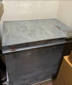 Trunk/Sandook for sale