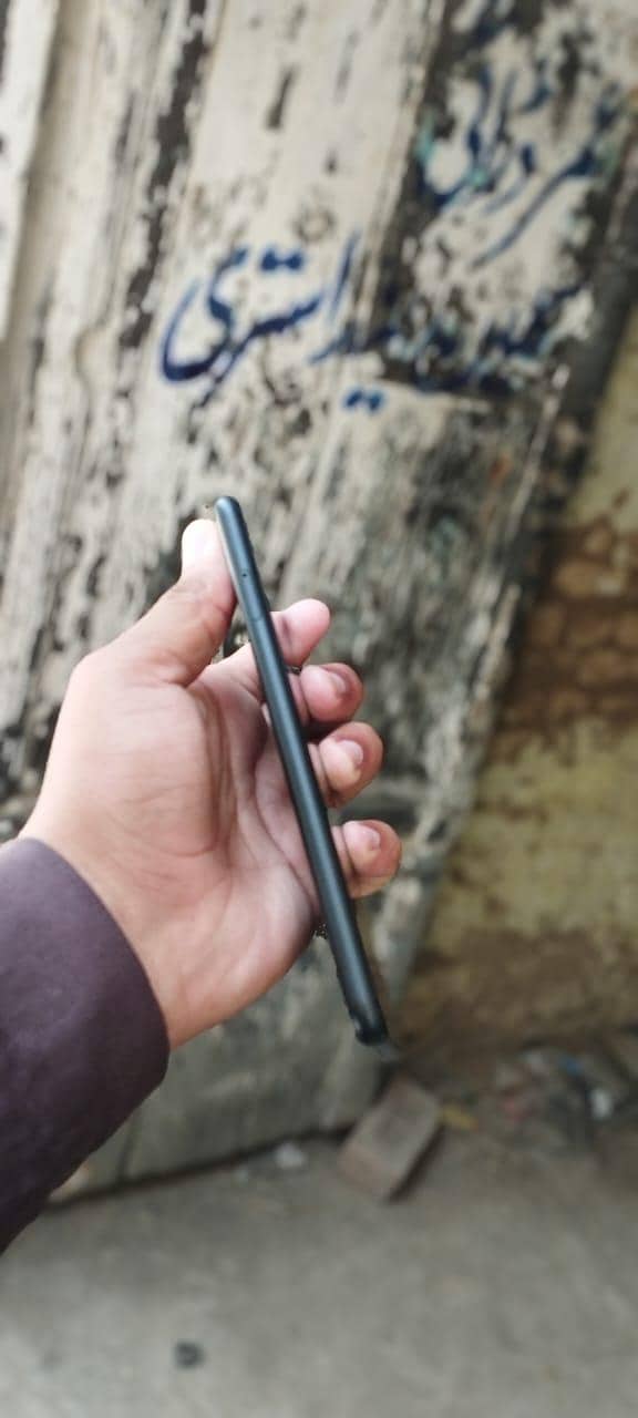 GOOGLE PIXEL 4 XL pta approved (10/10) CONDITION (WITH BOX) 3