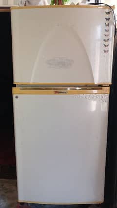 Dawlance Refrigerator Full Size