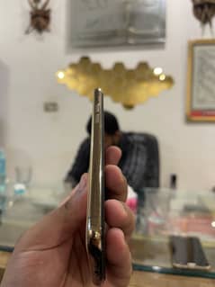 iphone 11 pro golden colour 10/10 64 gb