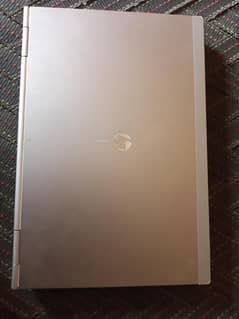 Laptop for sale in good condition 