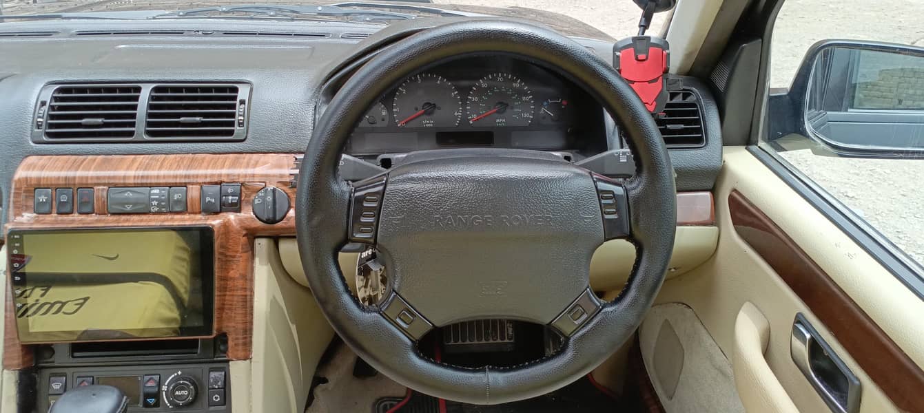 B2B Range Rover 2000,Exchange Possible, read add 16