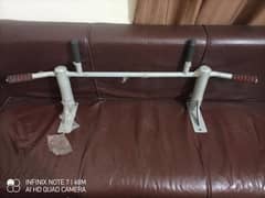 Chin up bar