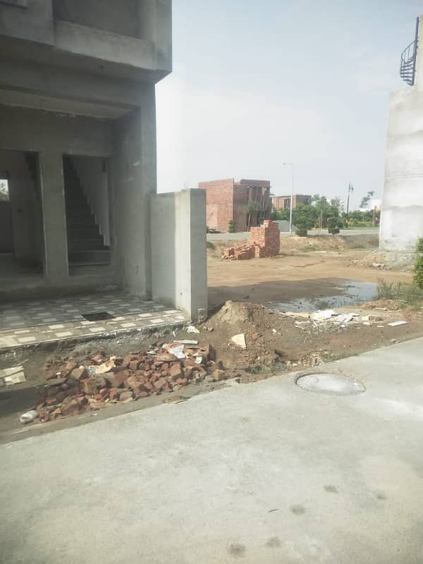 near to plot 404 a 10