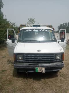 FORD VAGAN DALA