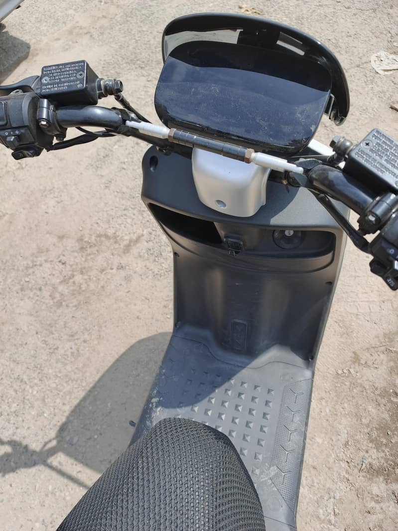 metro yadea E8S range maker 1