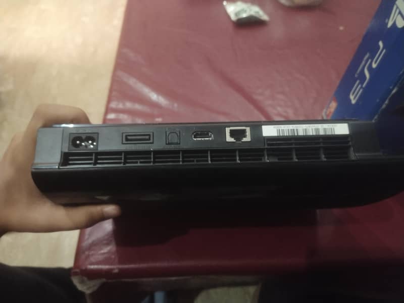 ps3 with controller 2