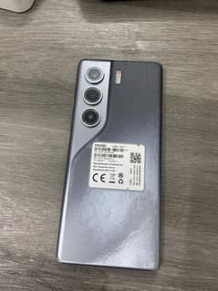 Tecno camon 40 pro
