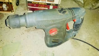 BOSCH HAMMER,DRILL,BEAM DRILL MACHINE FOR SALE IN WORKING CONDITION