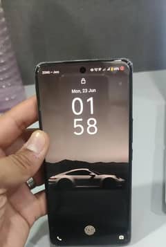 vivo v50. . 12/515Gb. . . 6000 MAh battery. . 03490540370 WA