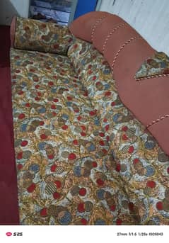 5 Seater Sofa Set Good Condition Exchange possible
