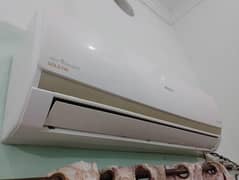2 ac orient or Kenwood 1.5 ton inverter excellent condition and wor
