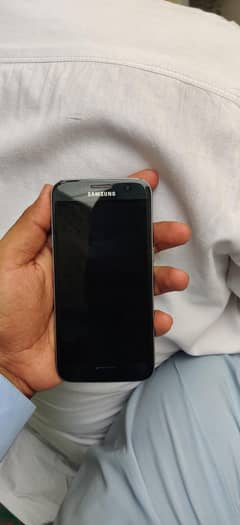 Samsung Galaxy S7 4GB Ram 32GB memory