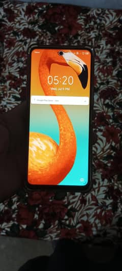 tecno spark 8pro 4+3/64