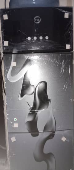 Pel Water dispenser with refrigerator 10/10 condition