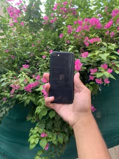 iPhone SE 2020 2nd Generation only WhatsApp 03291600595