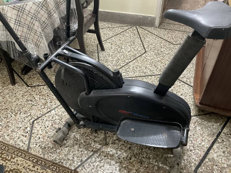 Multi functional Elliptical cycle 2