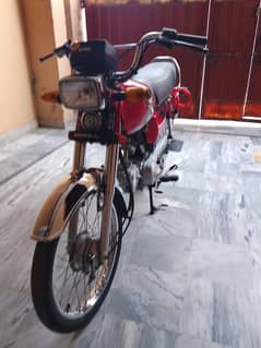 Honda CD 70